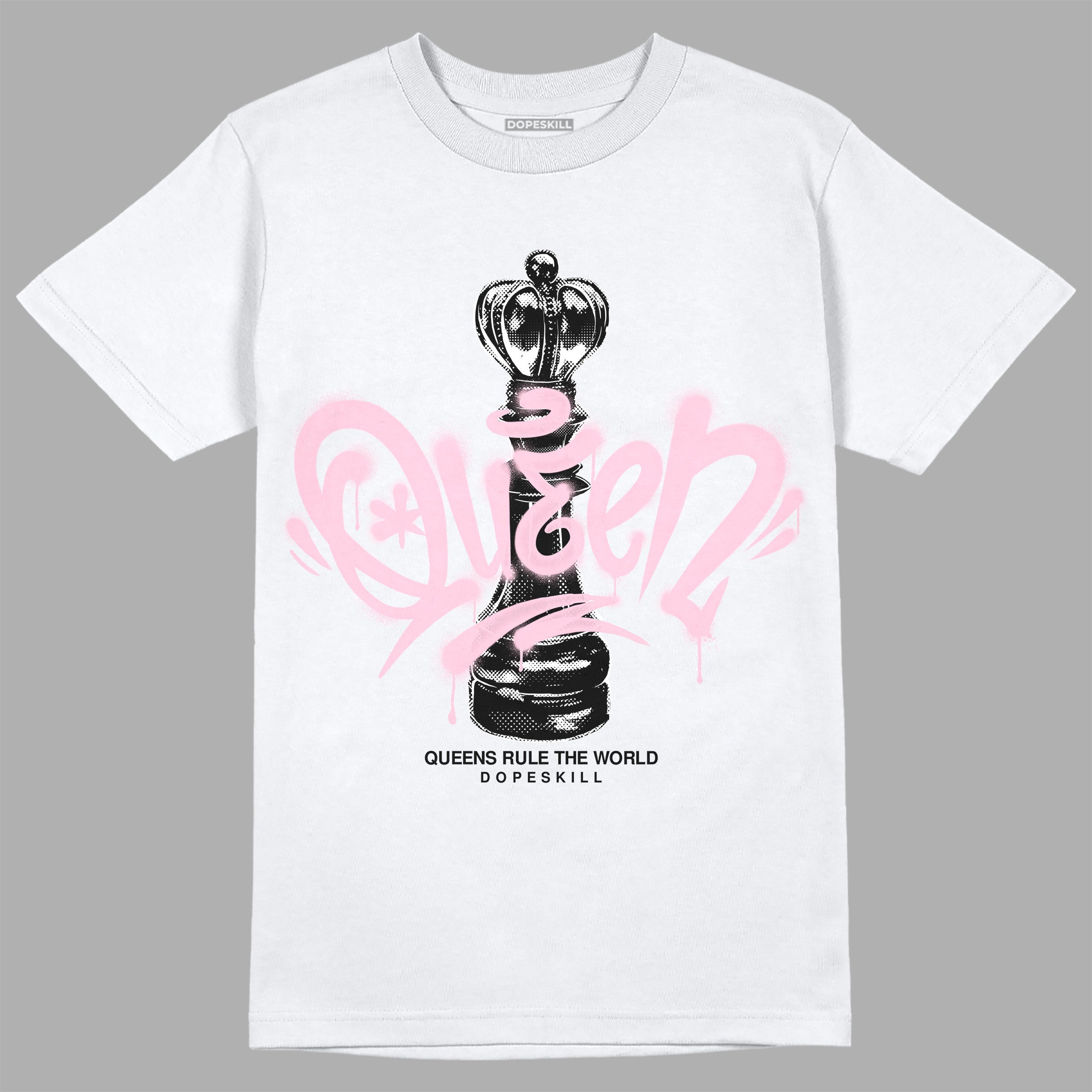Dunk Low Pink Foam superstreetwear T-Shirt Queen Chess Graphic