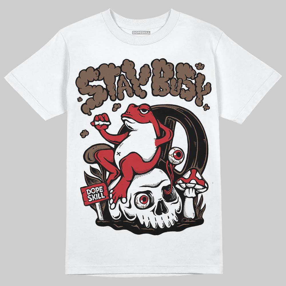 Olive 9s superstreetwear T-Shirt Stay Busy Graphic