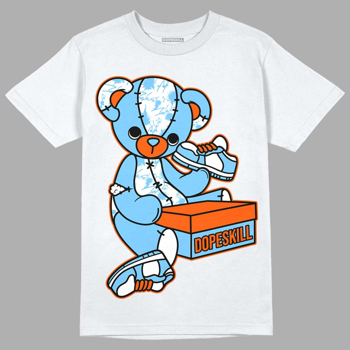 Dunk Low Futura University Blue superstreetwear T-Shirt Sneakerhead BEAR Graphic