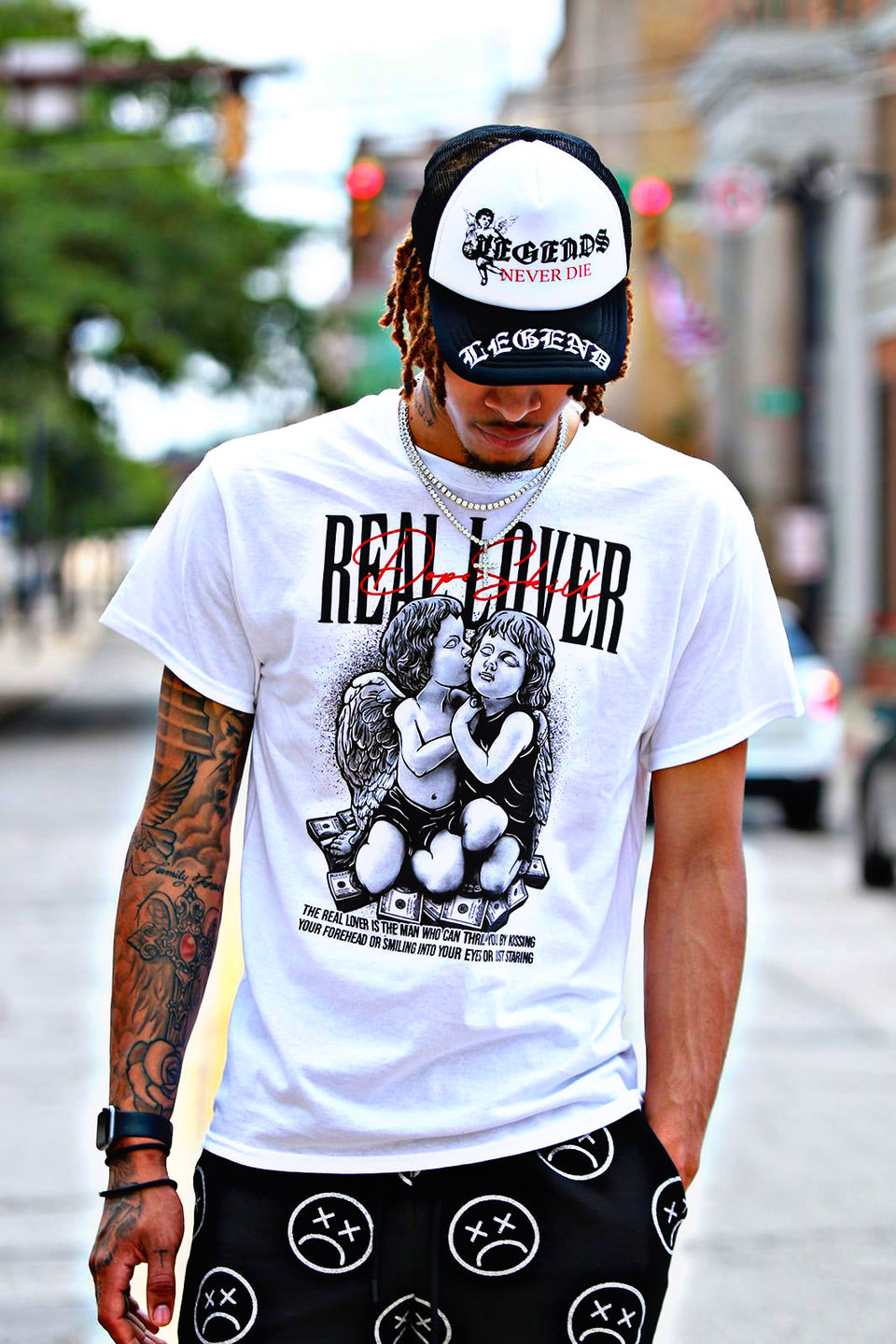 Fierce Pink 1s superstreetwear T-Shirt Real Lover Graphic