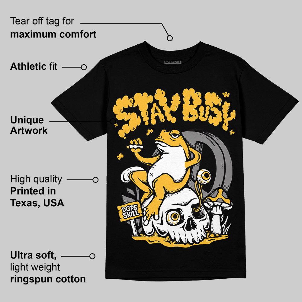 9060 Varsity Gold superstreetwear T-Shirt Stay Busy Graphic