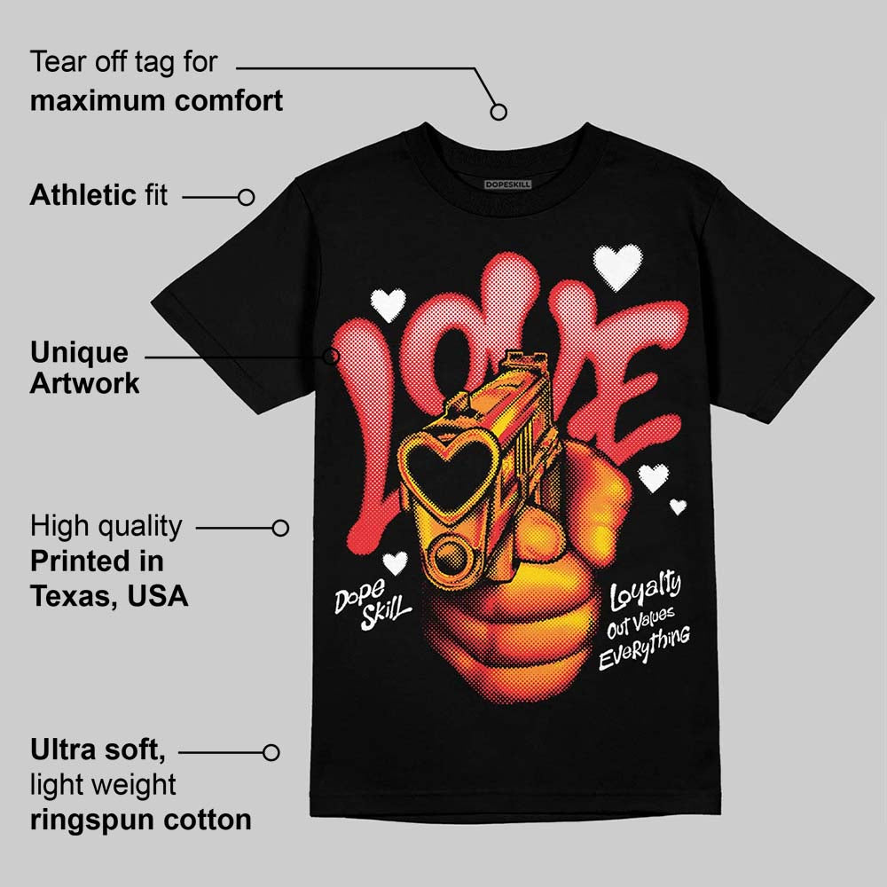 Black and White Collection superstreetwear T-Shirt Love Shot Graphic