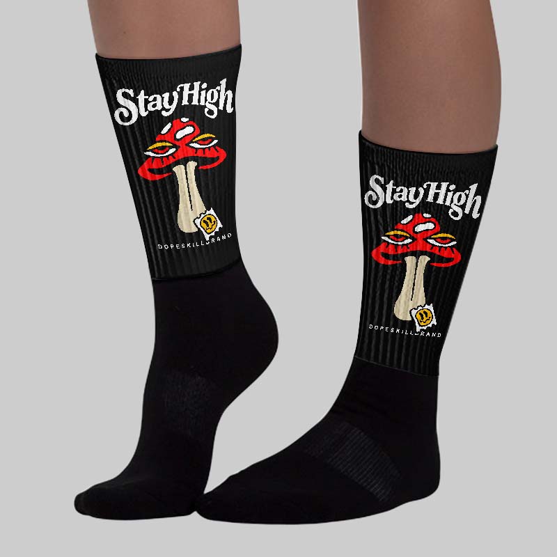 Black and White Collection superstreetwear Sublimated Socks Stay High Graphic