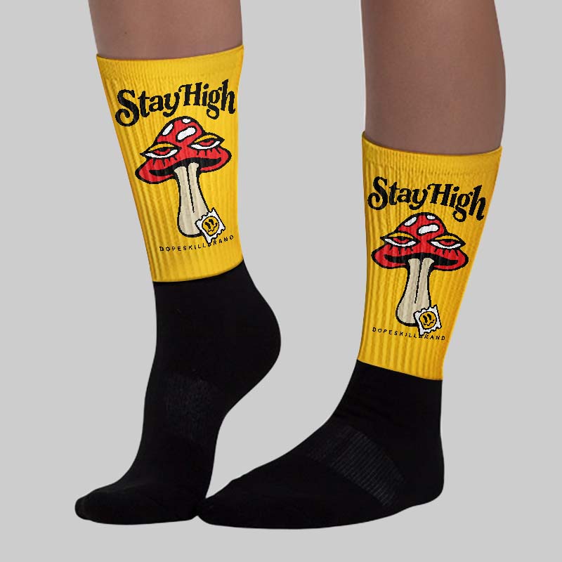 Yellow Collection superstreetwear Sublimated Socks Stay High Graphic