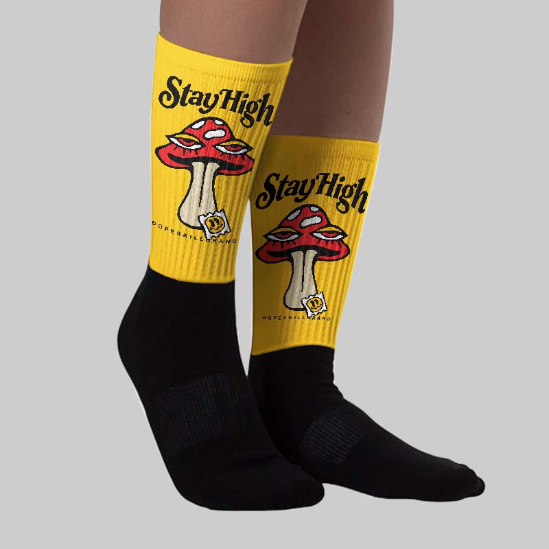 Yellow Collection superstreetwear Sublimated Socks Stay High Graphic