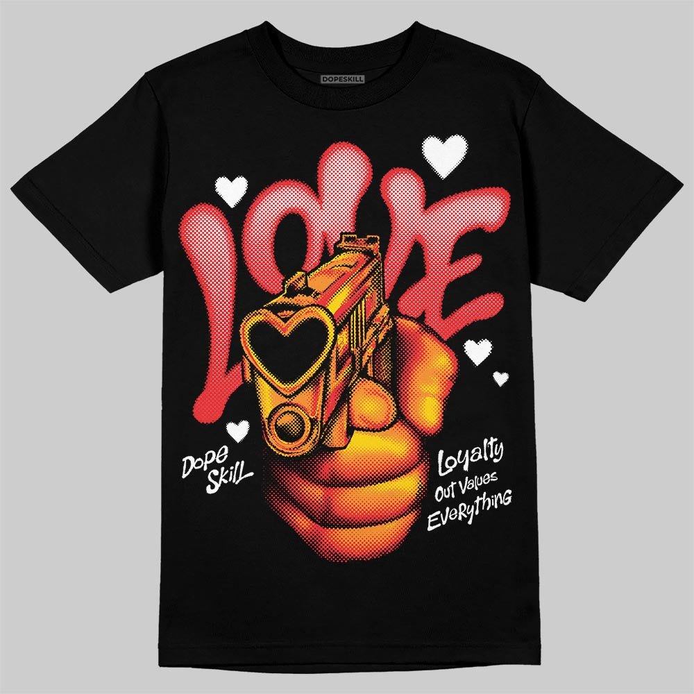 Black and White Collection superstreetwear T-Shirt Love Shot Graphic