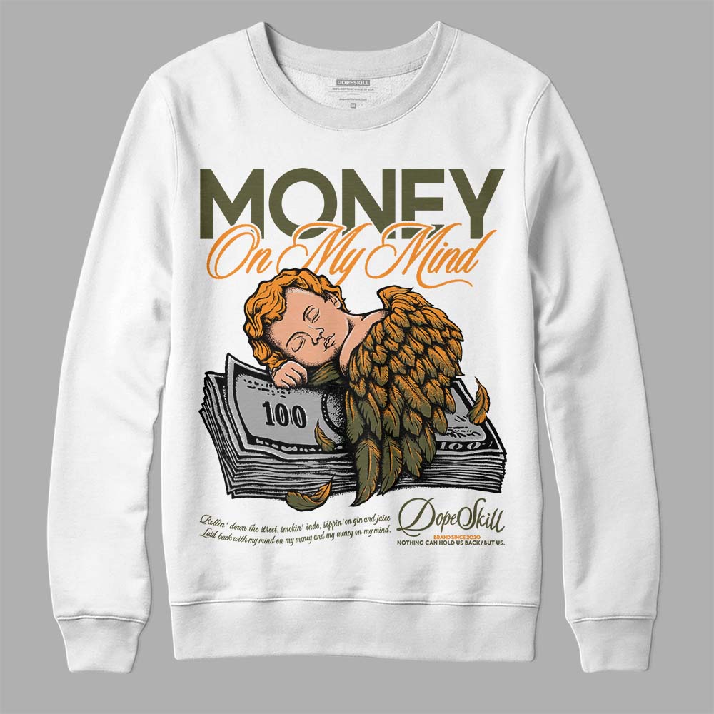 Olive 5s superstreetwear Sweatshirt MOMM Graphic