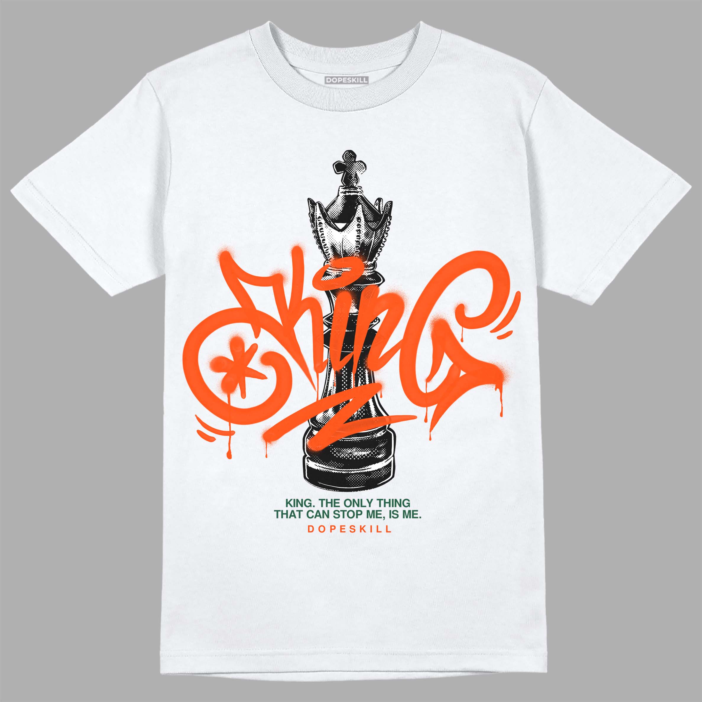 Dunk Low Team Dark Green Orange superstreetwear T-Shirt King Chess Graphic