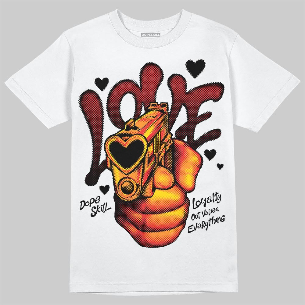Black and White Collection superstreetwear T-Shirt Love Shot Graphic