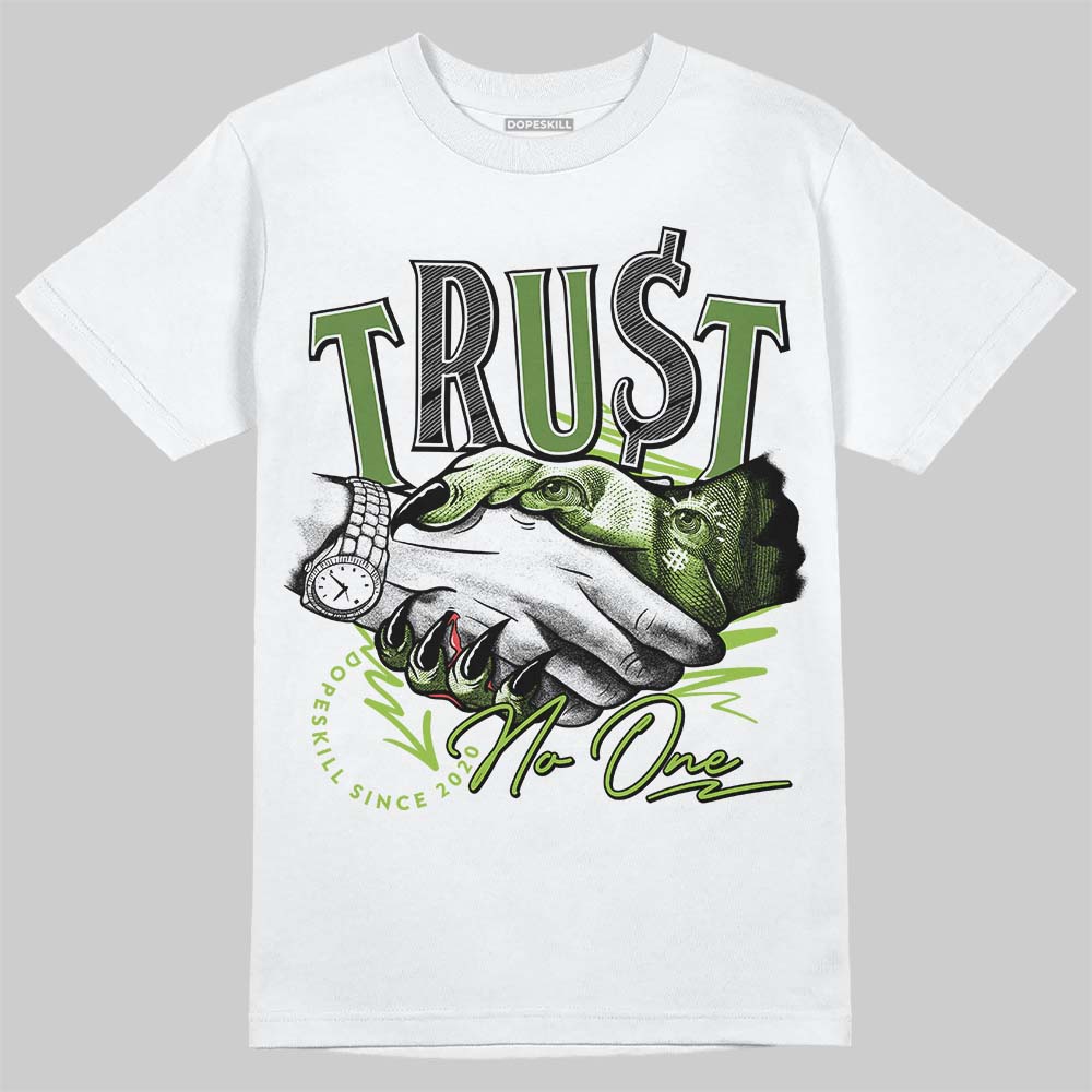 Dunk Low 'Chlorophyll' superstreetwear T-Shirt Trust No One Graphic