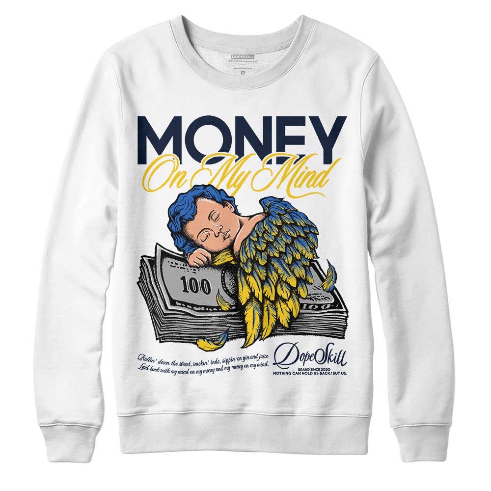 Michigan Dunks superstreetwear Sweatshirt MOMM Graphic