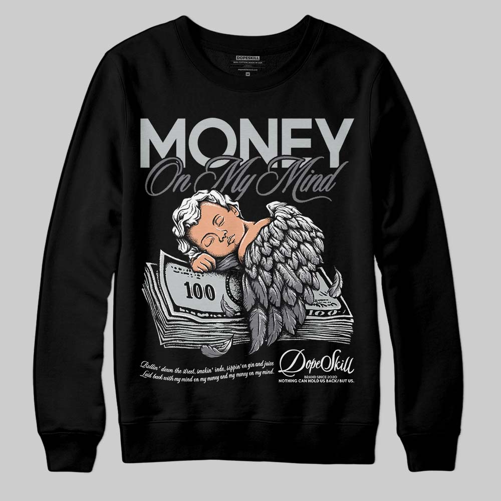 Fear 4s superstreetwear Sweatshirt MOMM Graphic