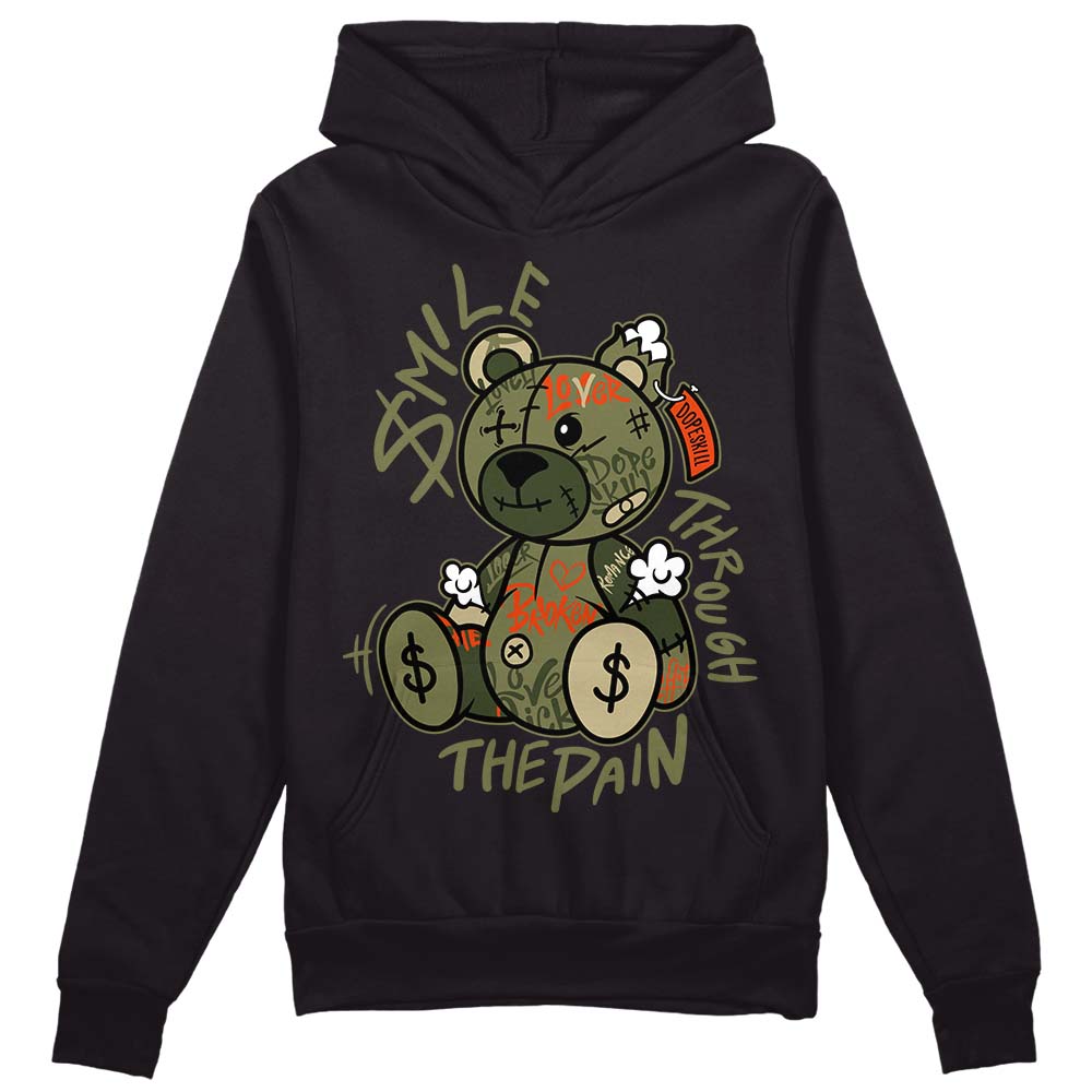 Olive Collection superstreetwear Hoodie Sweatshirt Smile Through The Pain Graphic
