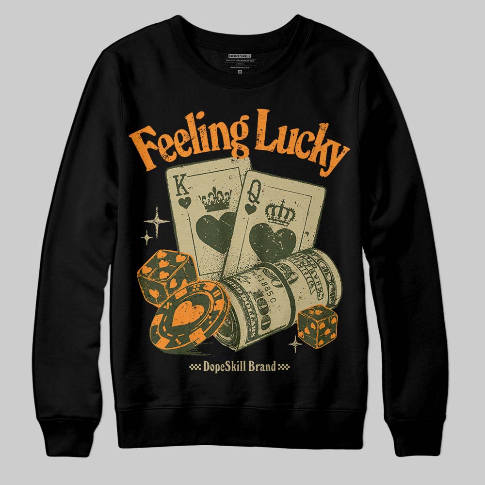 Olive Collection superstreetwear Sweatshirt Feeling Lucky Graphic