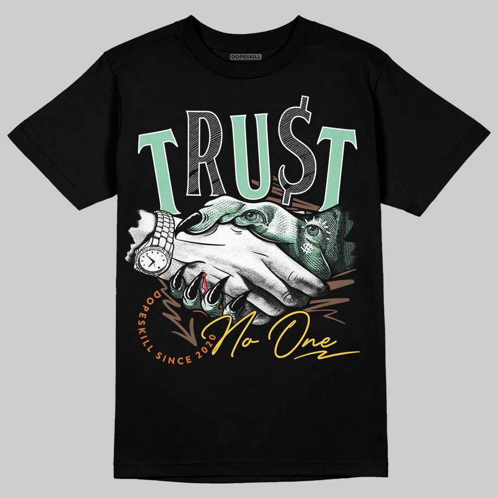 SB Dunk a??Rodeoa?? superstreetwear T-Shirt Trust No One Graphic