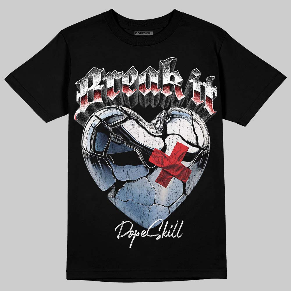 Dunk Panda White Black superstreetwear T-Shirt Break It Graphic