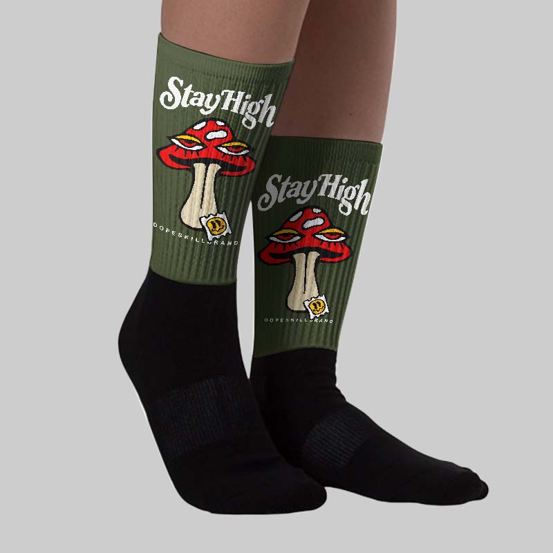 Olive Collection superstreetwear Sublimated Socks Stay High Graphic