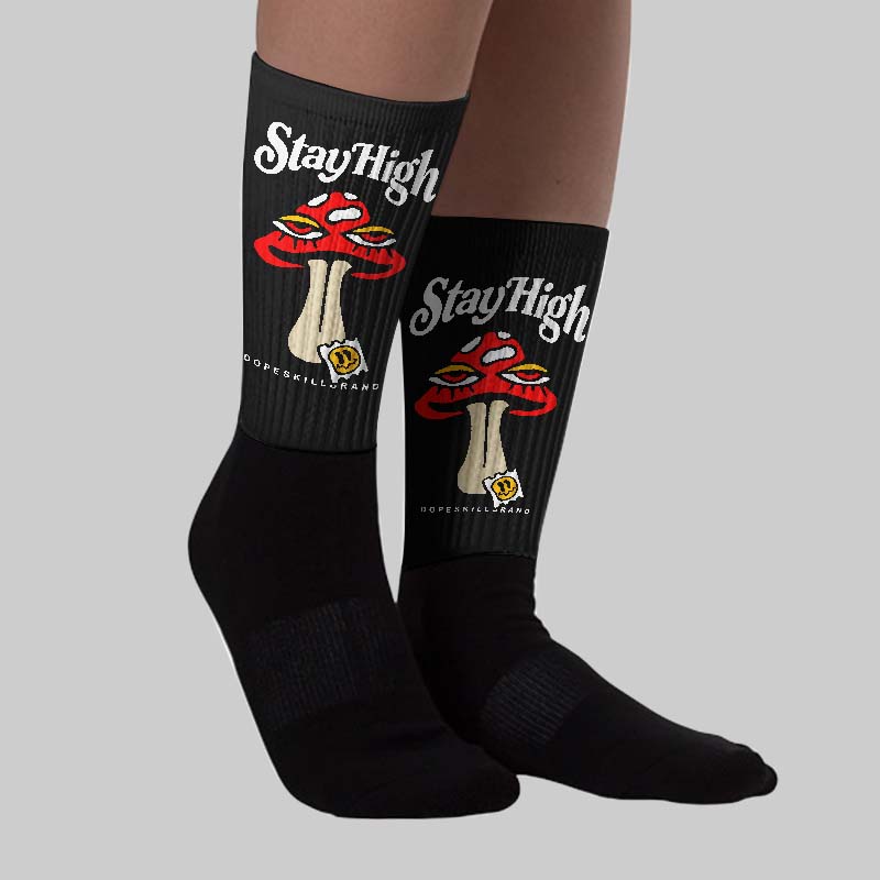 Black and White Collection superstreetwear Sublimated Socks Stay High Graphic