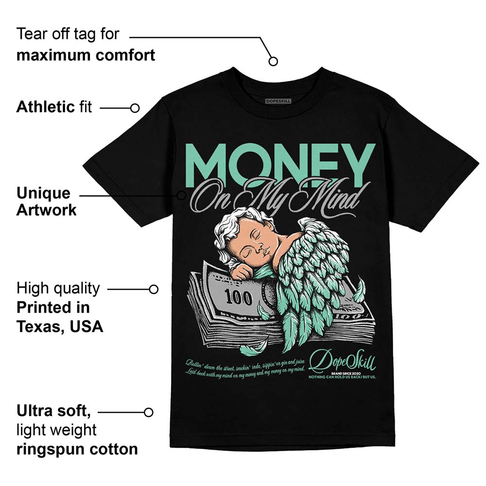 Green Glow 3s superstreetwear T-Shirt MOMM Graphic