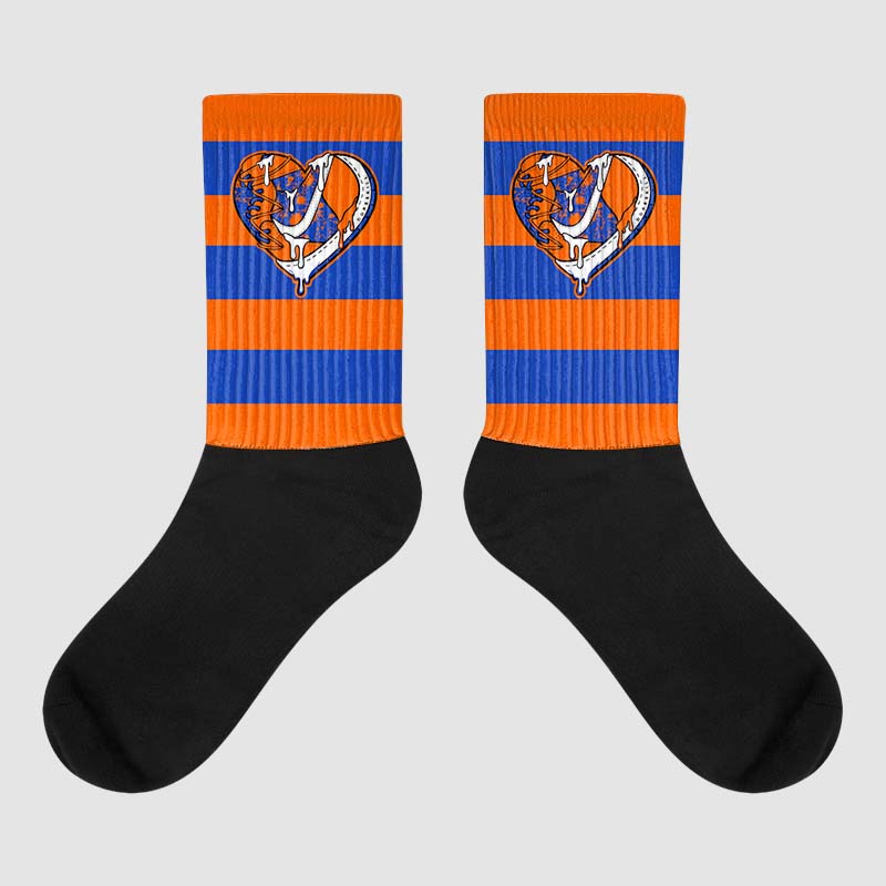 Dunk Low Futura Orange Blaze superstreetwear Sublimated Socks Horizontal Stripes Graphic