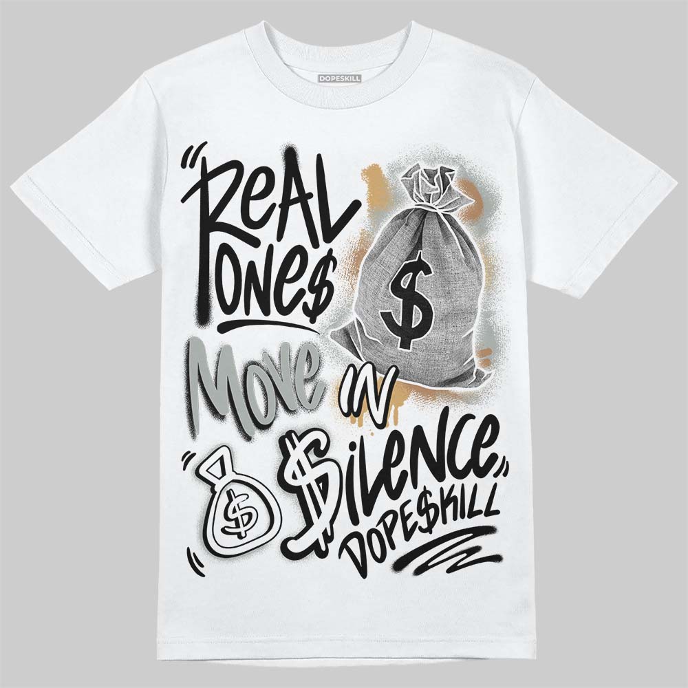 1906R ¡®White Gold¡¯ superstreetwear T-Shirt Real Ones Move In Silence Graphic